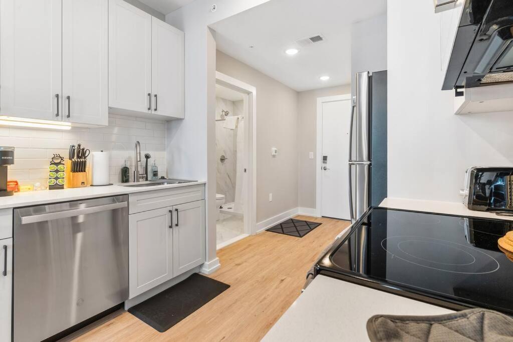 Prime Nolibs, Sleeps 4ppl, Fast Wifi, Queen Bed, Rooftop Access, Smart Tv Philadelphia