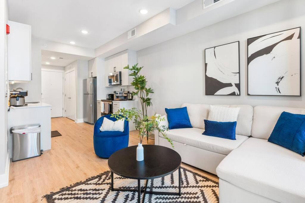 Prime Nolibs, Sleeps 4ppl, Fast Wifi, Queen Bed, Rooftop Access, Smart Tv Apartment *